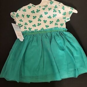 Cat & Jack Green and White Clover Print Dress